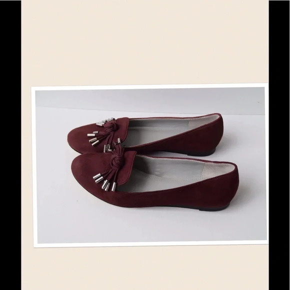 Calvin Klein  Savannah flats - Picture 2 of 6